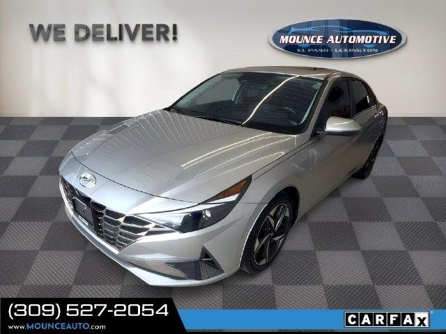 Hyundai Elantra  2021