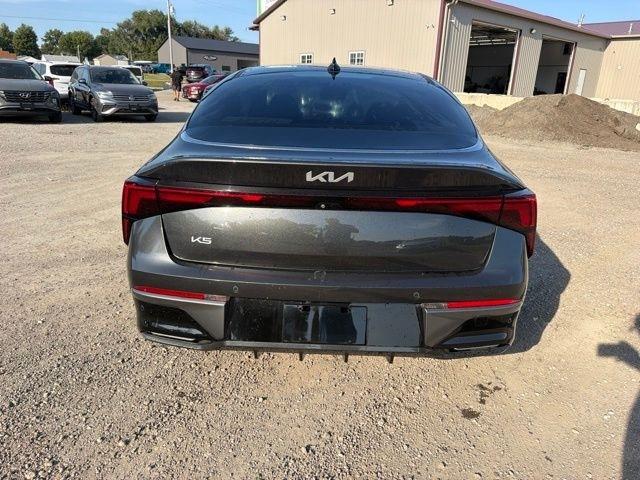 Kia K5  2025