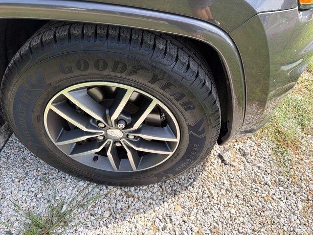 Jeep Grand Cherokee  2017