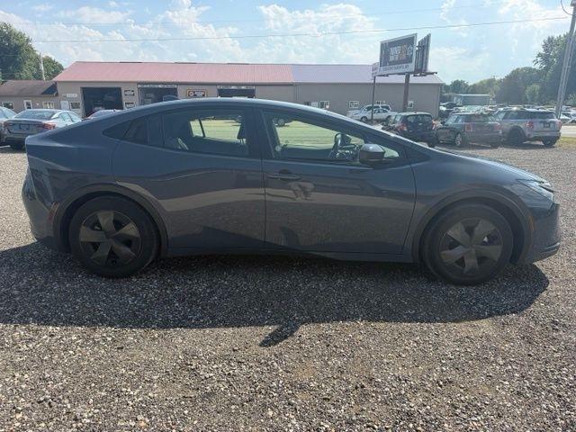 Toyota Prius  2025