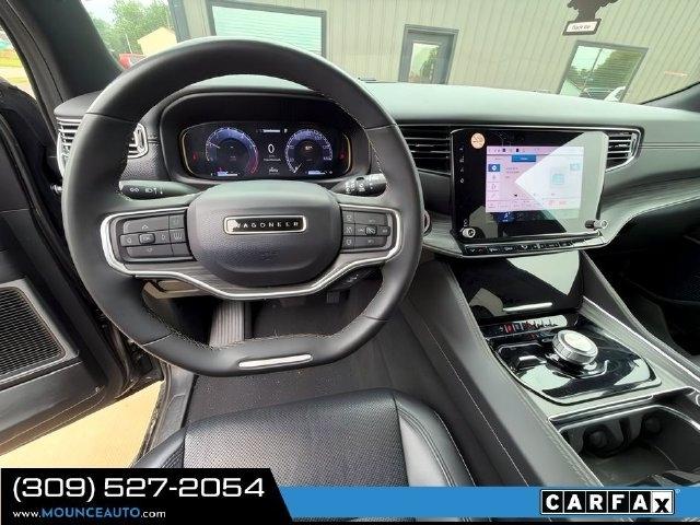 Jeep Wagoneer L  2024