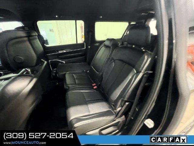 Jeep Wagoneer L  2024
