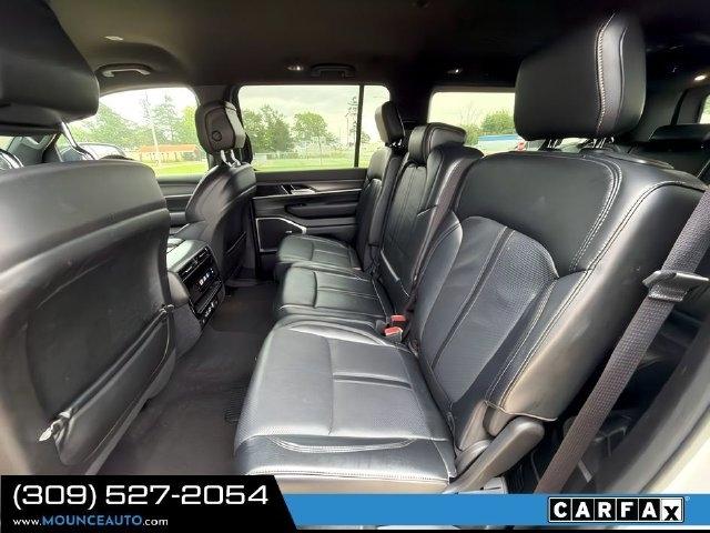 Jeep Wagoneer L  2024