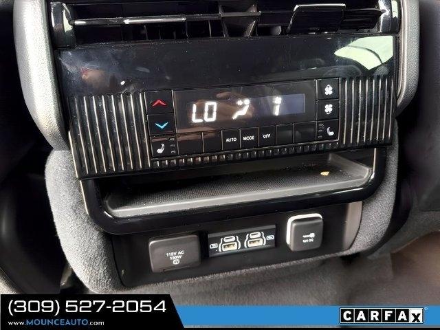 Jeep Wagoneer L  2024