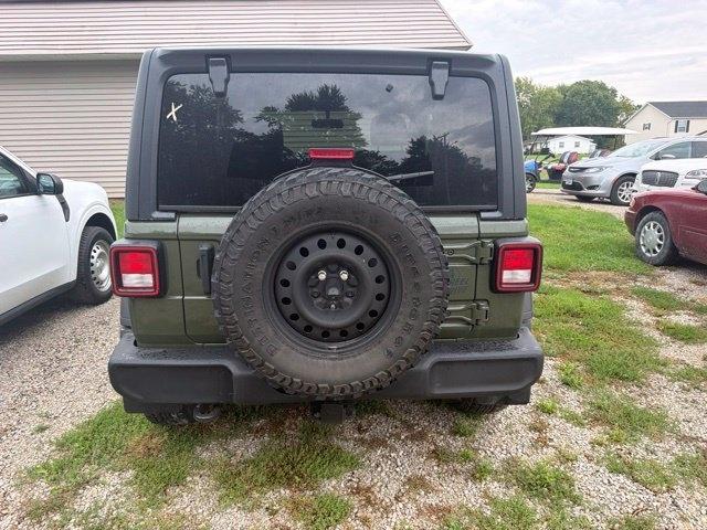 Jeep Wrangler  2021
