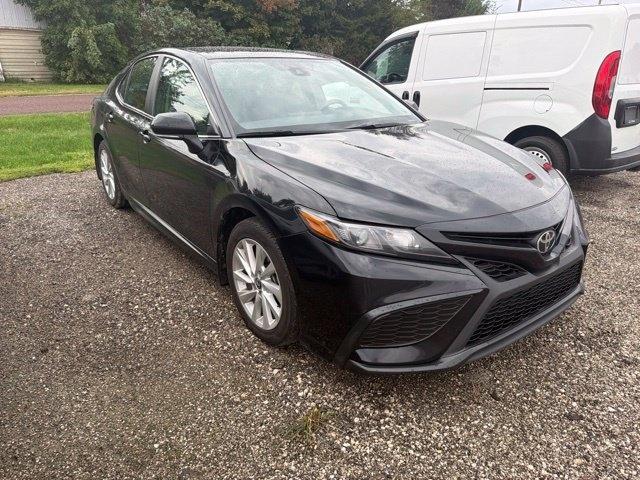 Toyota Camry  2024