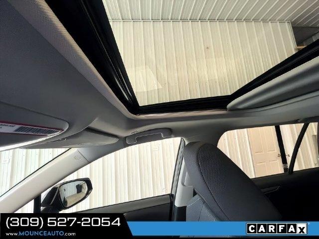 Toyota RAV4  2024