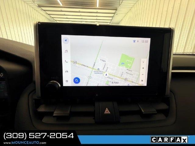 Toyota RAV4  2024