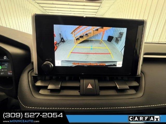Toyota RAV4  2024