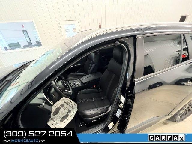 Mazda CX-50  2025