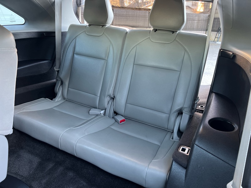 Acura MDX 9-Spd AT w/Tech Package 2016