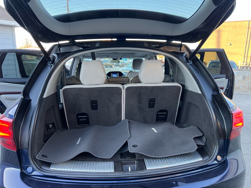 Acura MDX 9-Spd AT w/Tech Package 2016