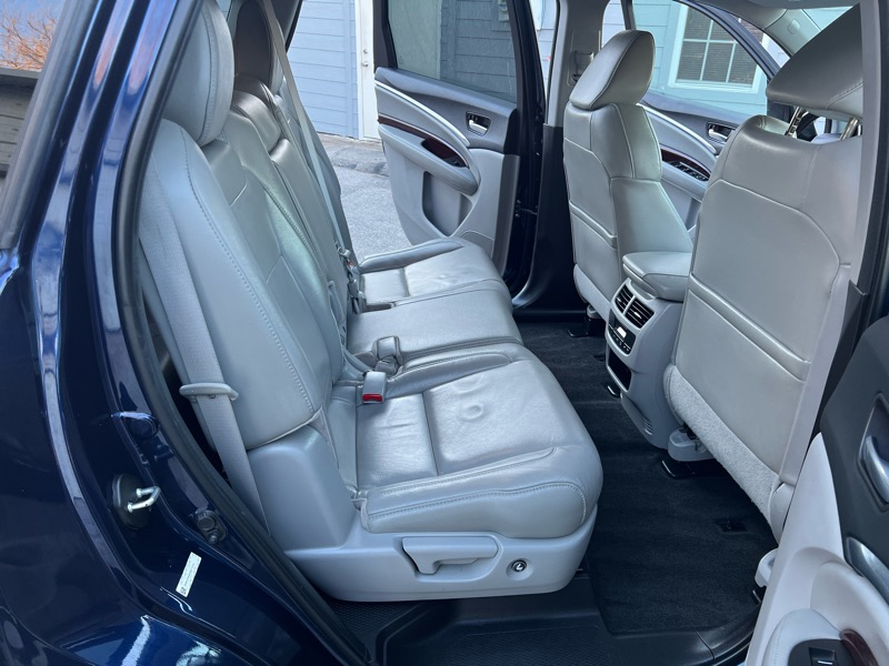 Acura MDX 9-Spd AT w/Tech Package 2016