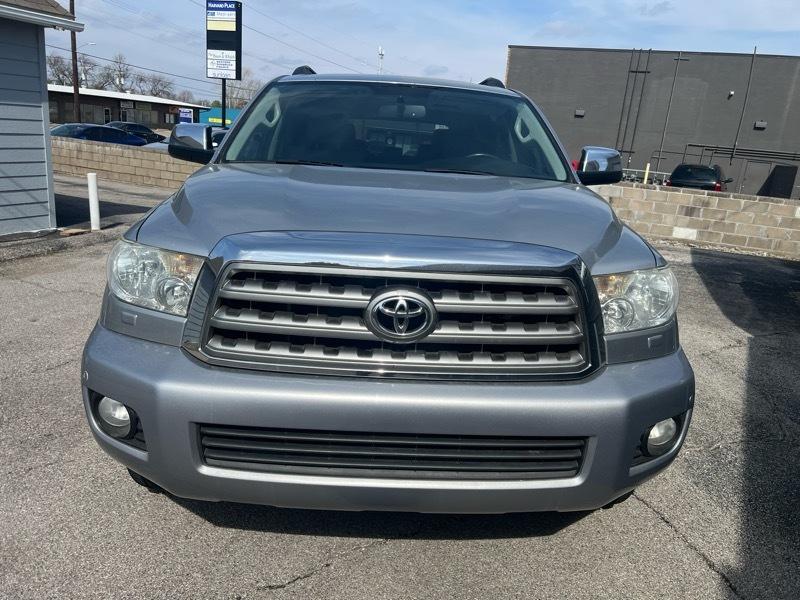 Toyota Sequoia Limited 4WD 2014