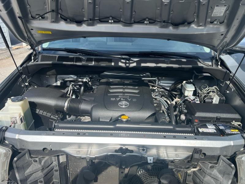 Toyota Sequoia Limited 4WD 2014