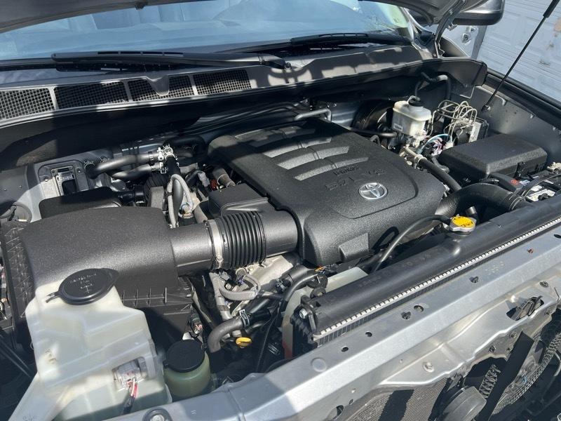 Toyota Sequoia Limited 4WD 2014