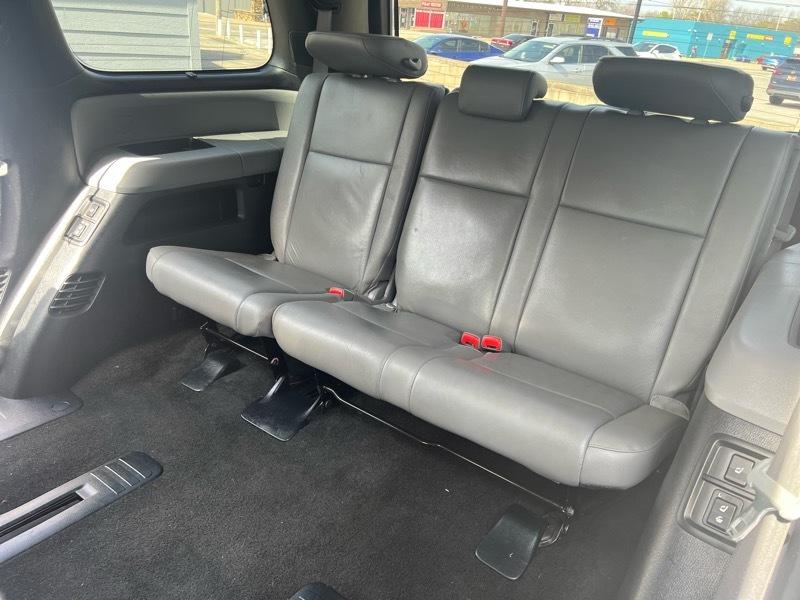 Toyota Sequoia Limited 4WD 2014