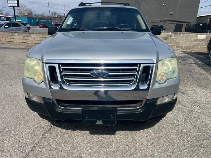 Ford Explorer Sport Trac XLT 4.0L 2WD 2010