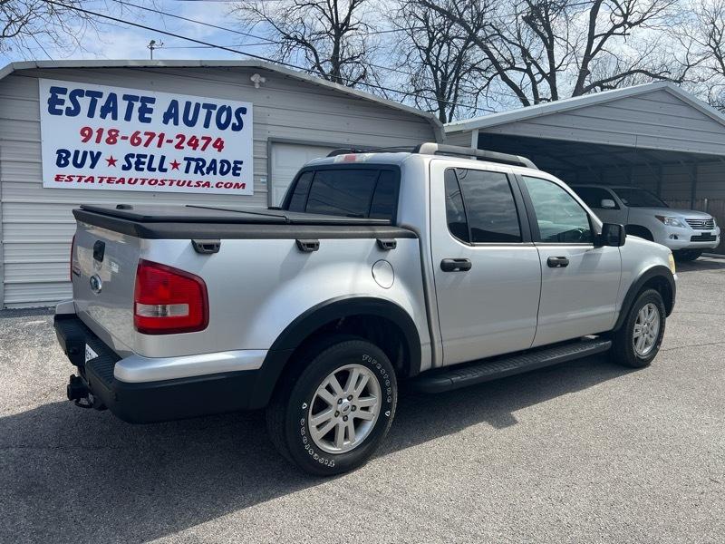 Ford Explorer Sport Trac XLT 4.0L 2WD 2010