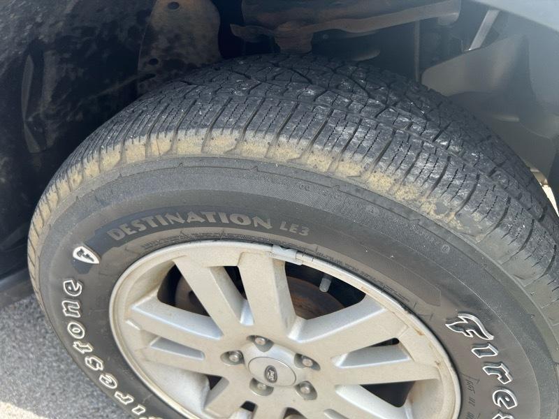 Ford Explorer Sport Trac XLT 4.0L 2WD 2010