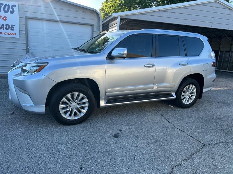 Lexus GX 460 Base 2016