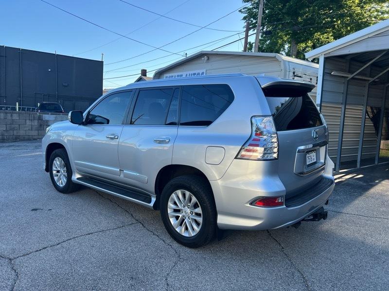 Lexus GX 460 Base 2016