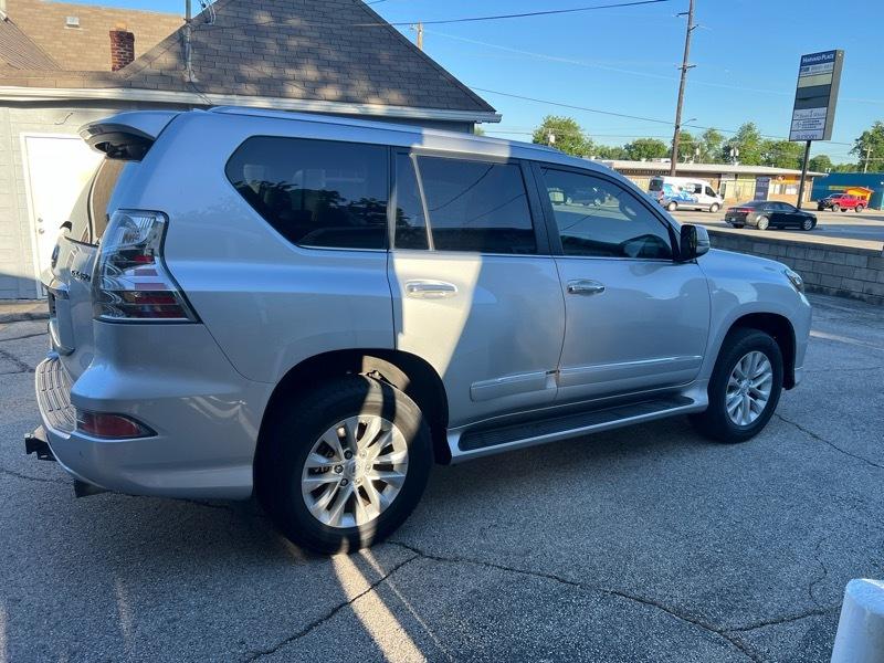 Lexus GX 460 Base 2016