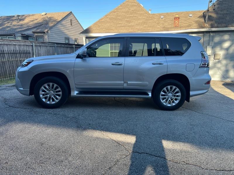 Lexus GX 460 Base 2016