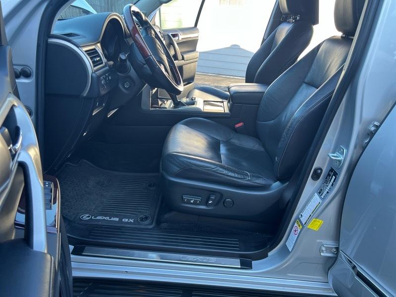 Lexus GX 460 Base 2016
