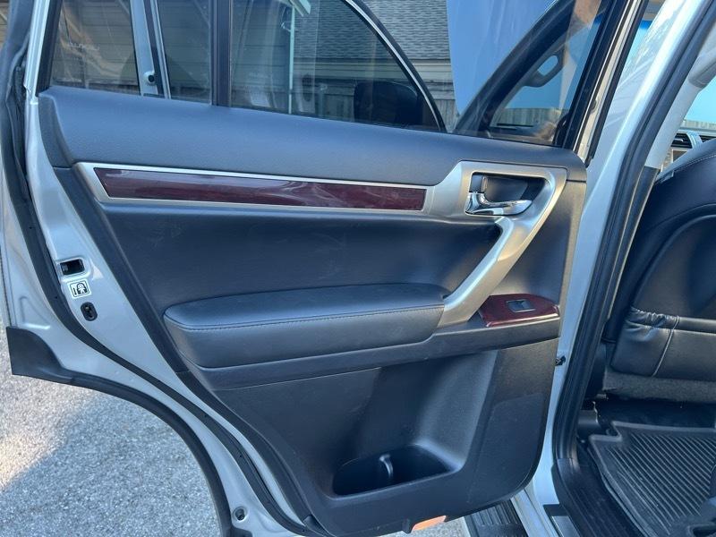 Lexus GX 460 Base 2016