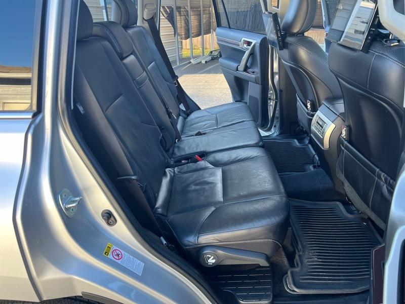 Lexus GX 460 Base 2016