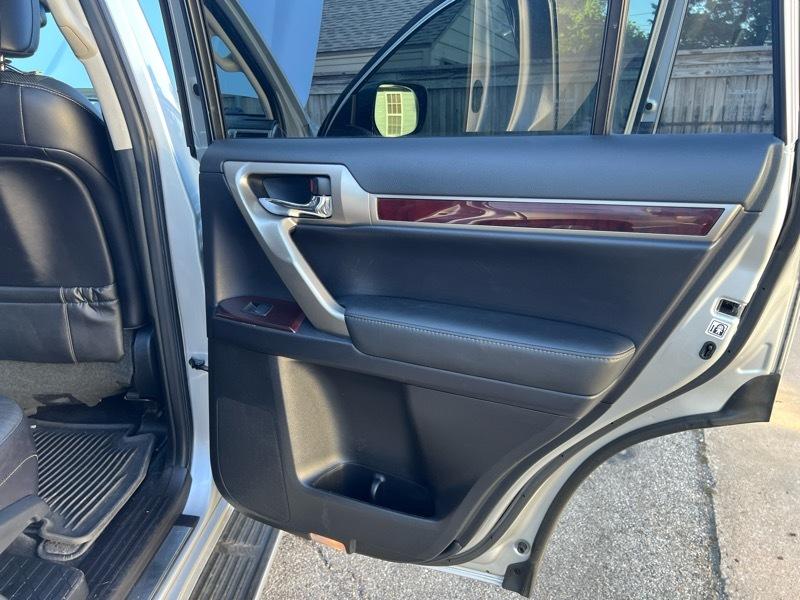 Lexus GX 460 Base 2016