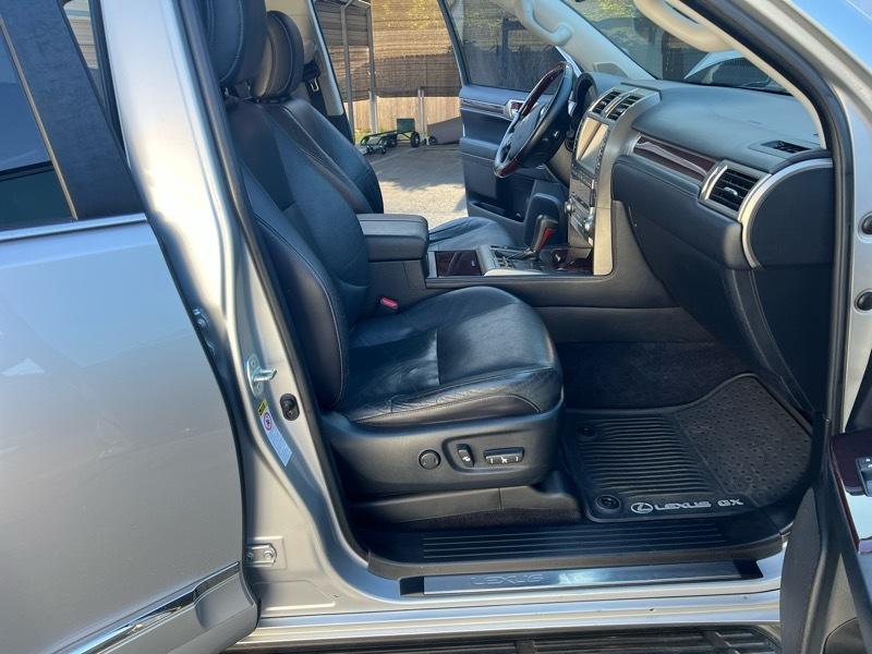 Lexus GX 460 Base 2016