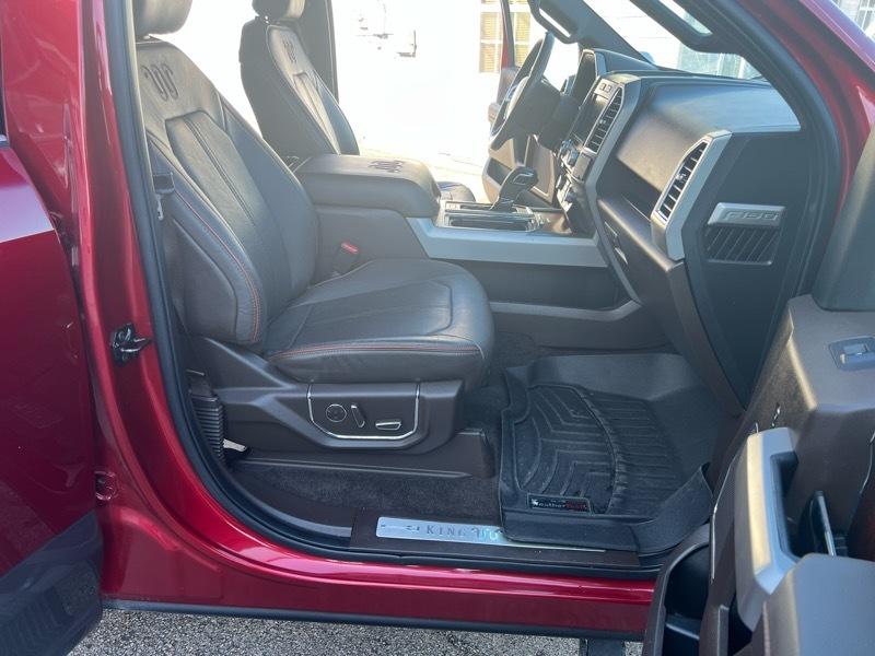 Ford F-150 4WD SuperCrew 145" King Ranch 2015