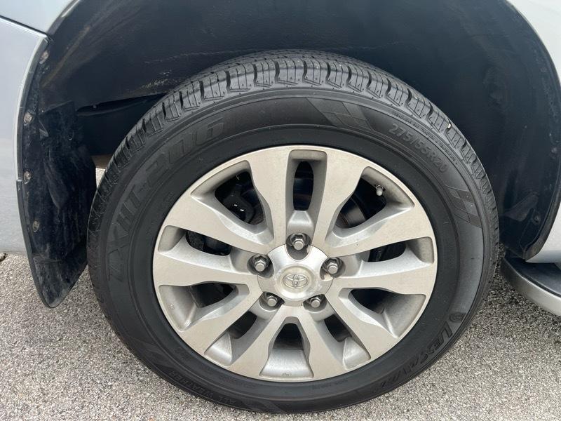 Toyota Sequoia Limited 4WD FFV 2014