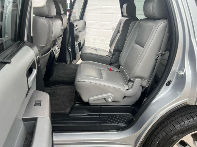 Toyota Sequoia Limited 4WD FFV 2014