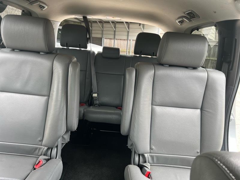 Toyota Sequoia Limited 4WD FFV 2014