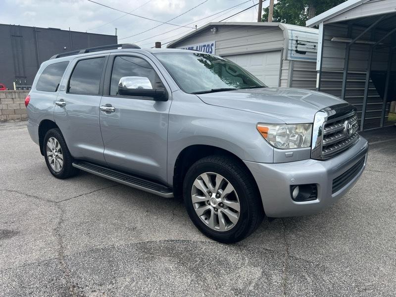 Toyota Sequoia Limited 4WD FFV 2014
