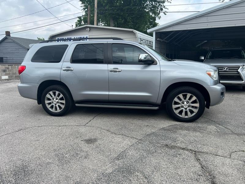 Toyota Sequoia Limited 4WD FFV 2014