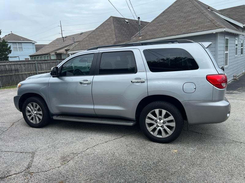 Toyota Sequoia Limited 4WD FFV 2014