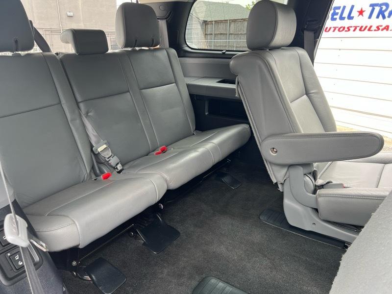 Toyota Sequoia Limited 4WD FFV 2014
