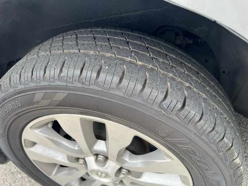 Toyota Sequoia Limited 4WD FFV 2014