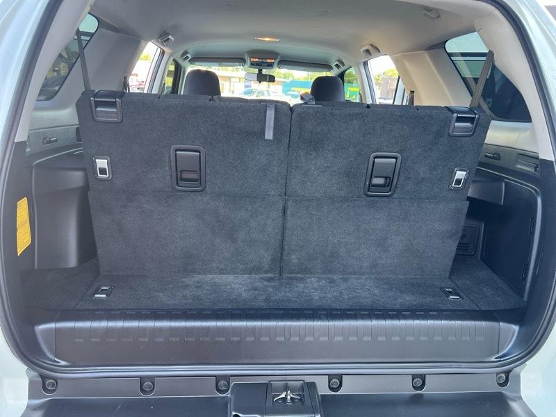 Toyota 4Runner SR5 4WD 2013