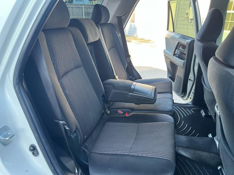 Toyota 4Runner SR5 4WD 2013