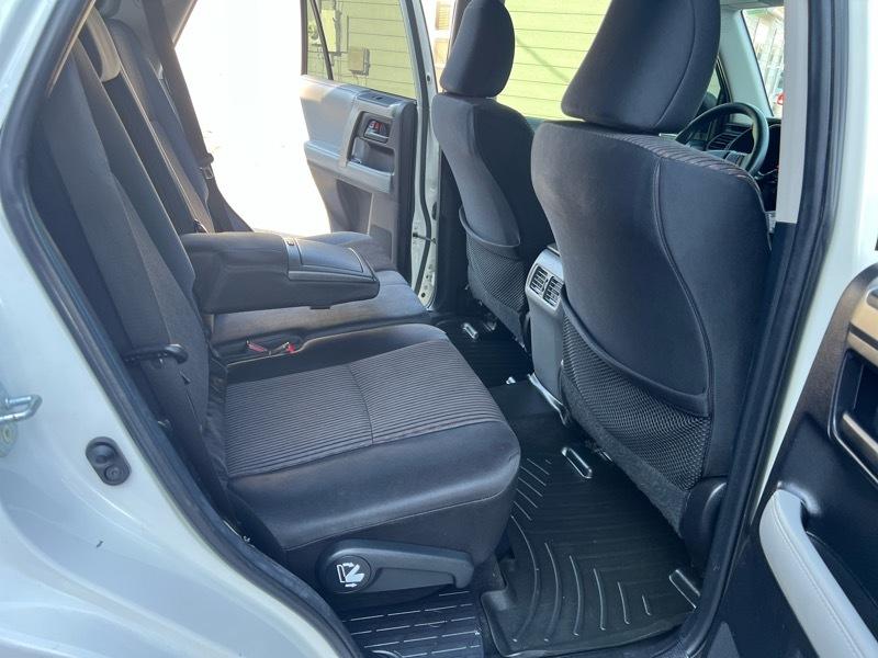 Toyota 4Runner SR5 4WD 2013
