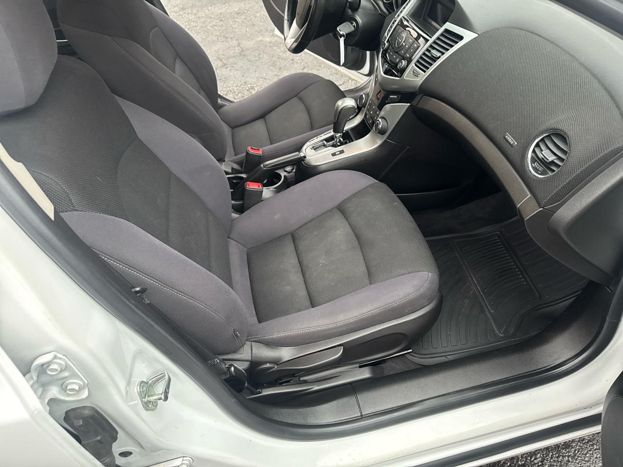 Chevrolet Cruze LT 2013