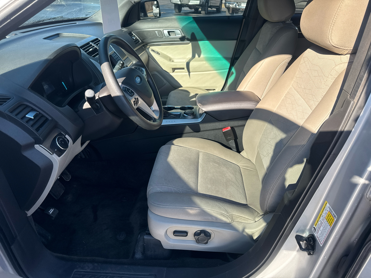 Ford Explorer 4WD 4dr Base 2015