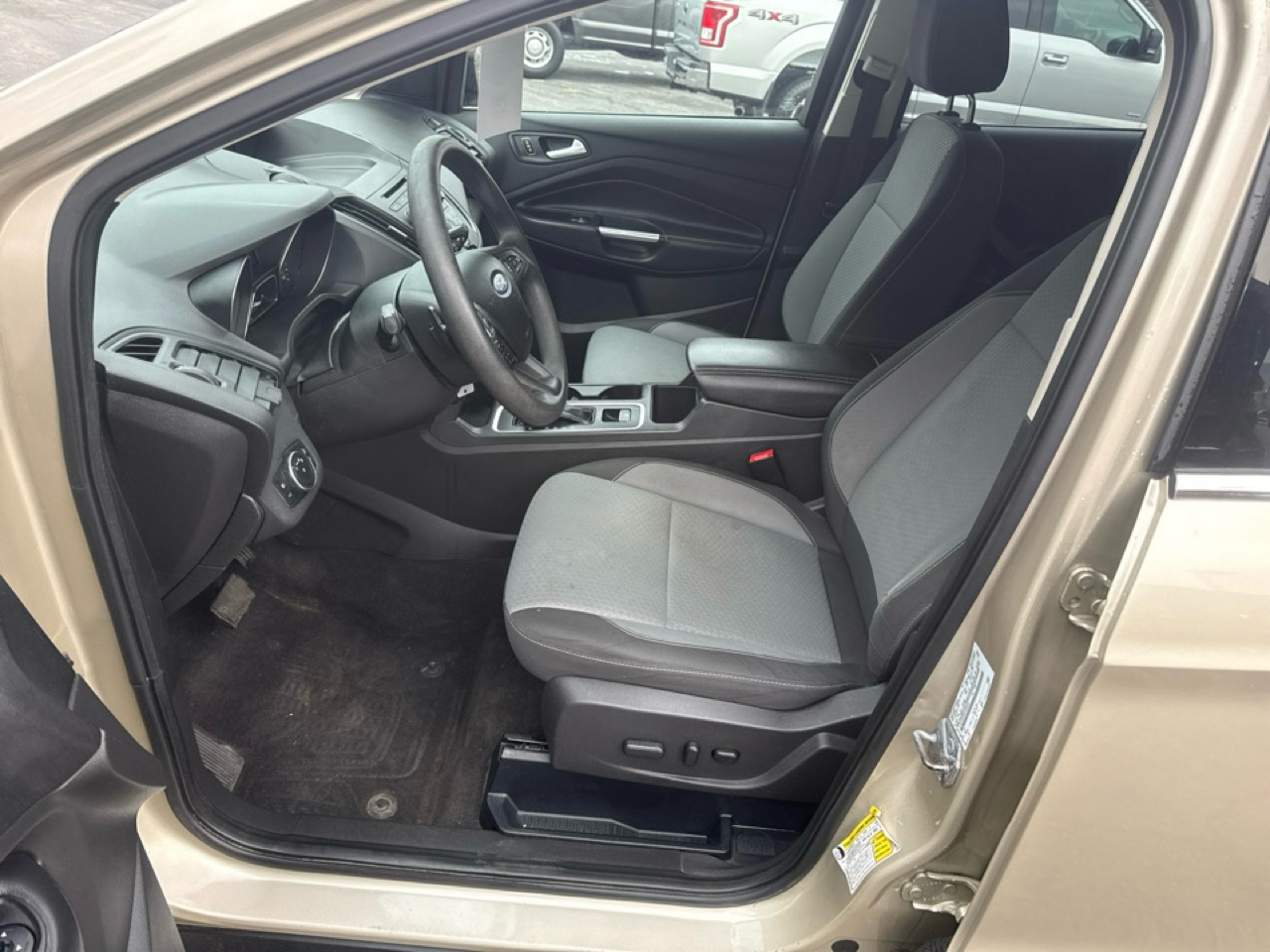 Ford Escape SE FWD 2017