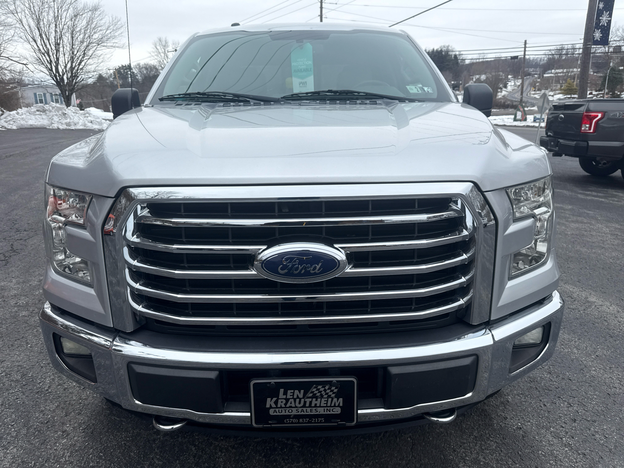 Ford F-150 XL SuperCrew 5.5-ft. Bed 4WD 2015