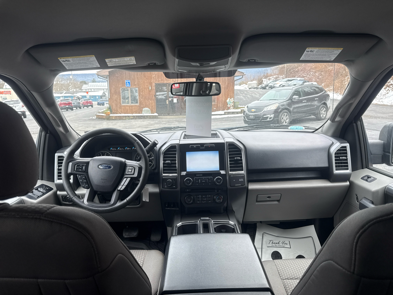 Ford F-150 XL SuperCrew 5.5-ft. Bed 4WD 2015